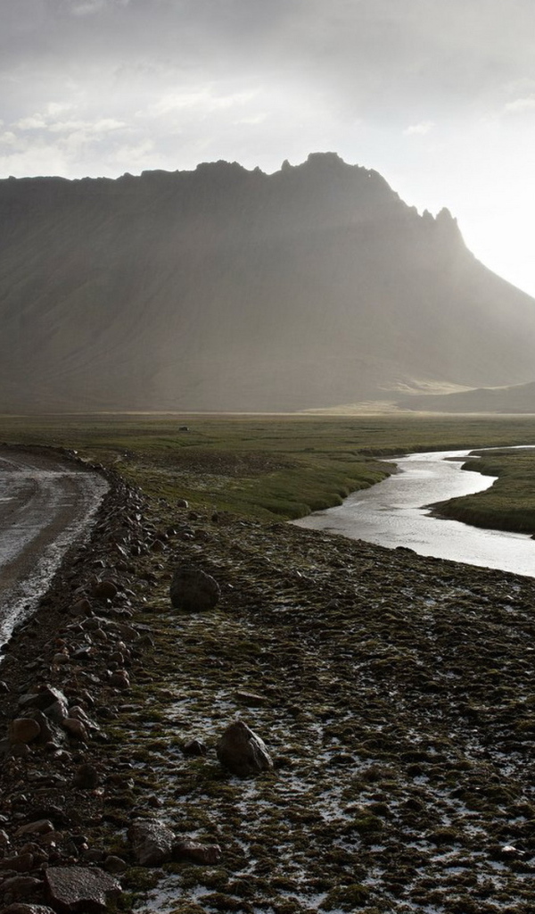 Land Rover-DC100 Concept