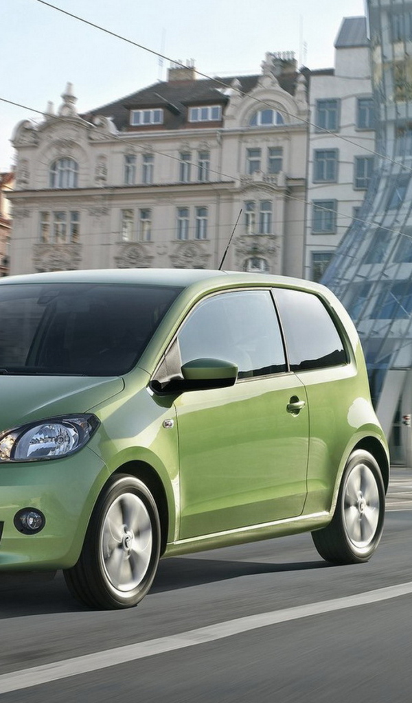 Зеленый Skoda-Citigo