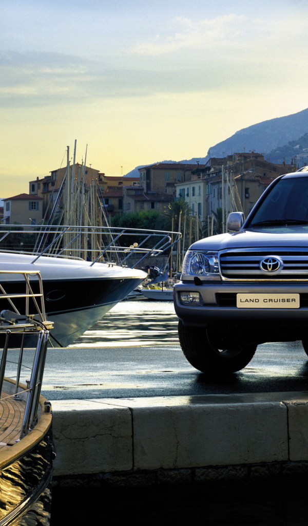 Toyota Land Cruiser 100