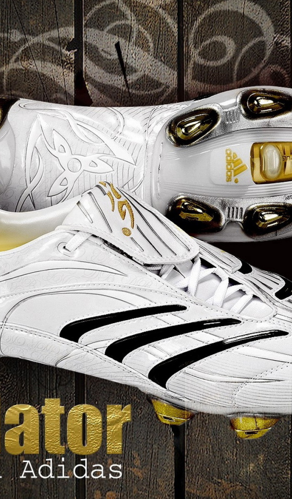 Predator. Golden adidas