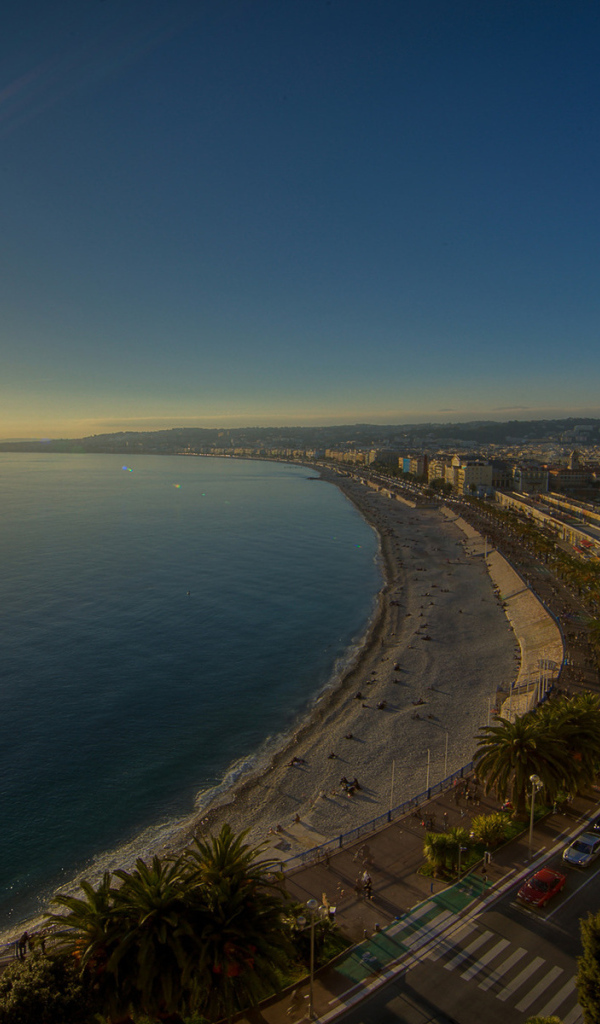 Побережье города