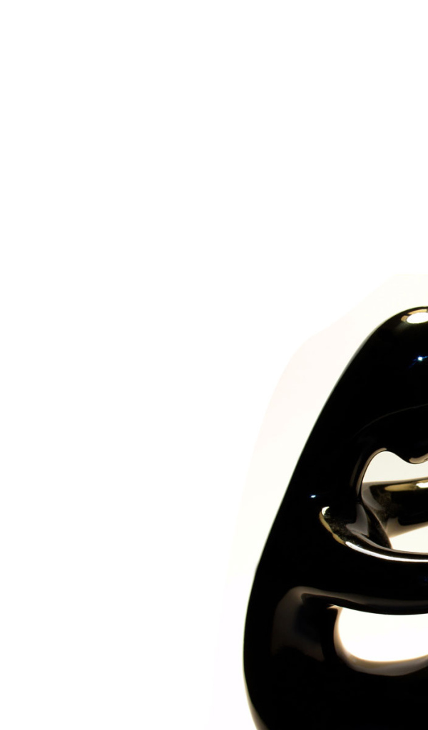 Статуя матери и ребенка