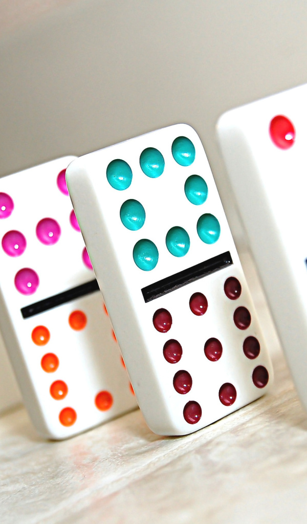 Разноцветное домино