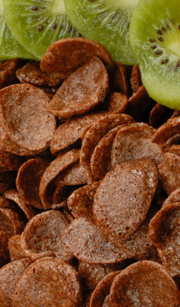 Шоколадные хлопья и фрукты