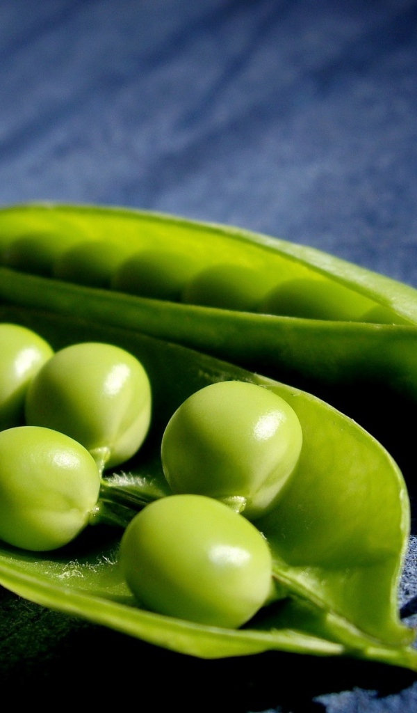 Стручки зеленого горошка