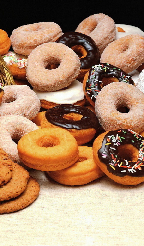 Пончики и кексы