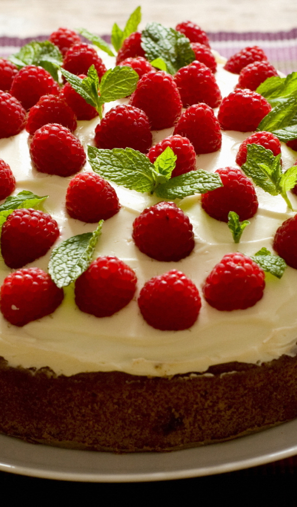 Тортик с малиной