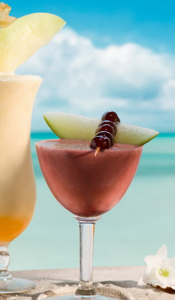 Тропические коктейли