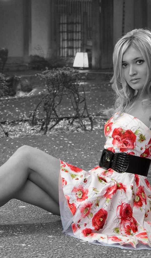 Только красное платье