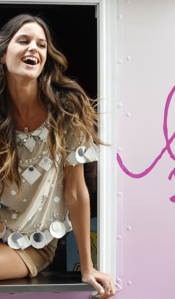 модель Izabel Goulart