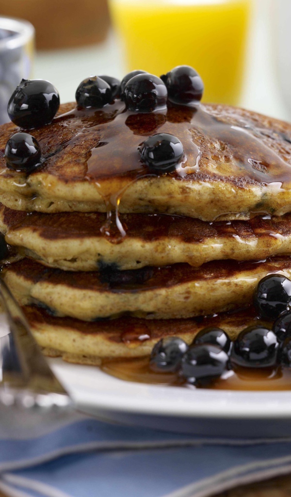 Блинчики с черникой Масленица