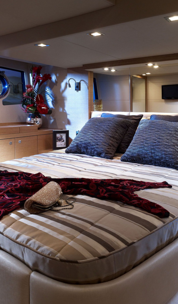 Каюта на яхте