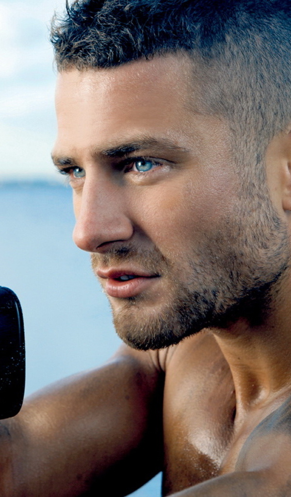 Мужчина с ружьем