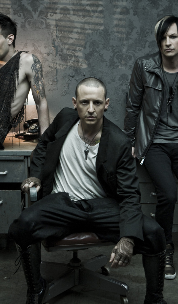 группа Dead by sunrise