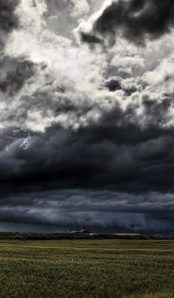 Грозовые тучи