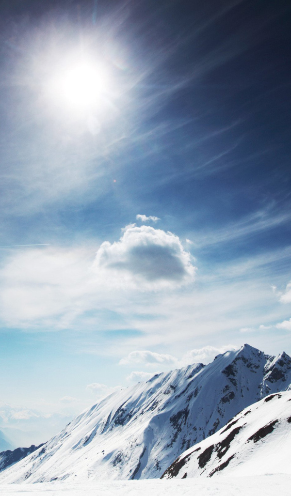 На высоте горных вершин