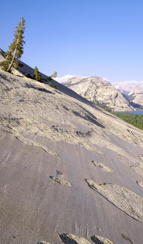 Горный склон