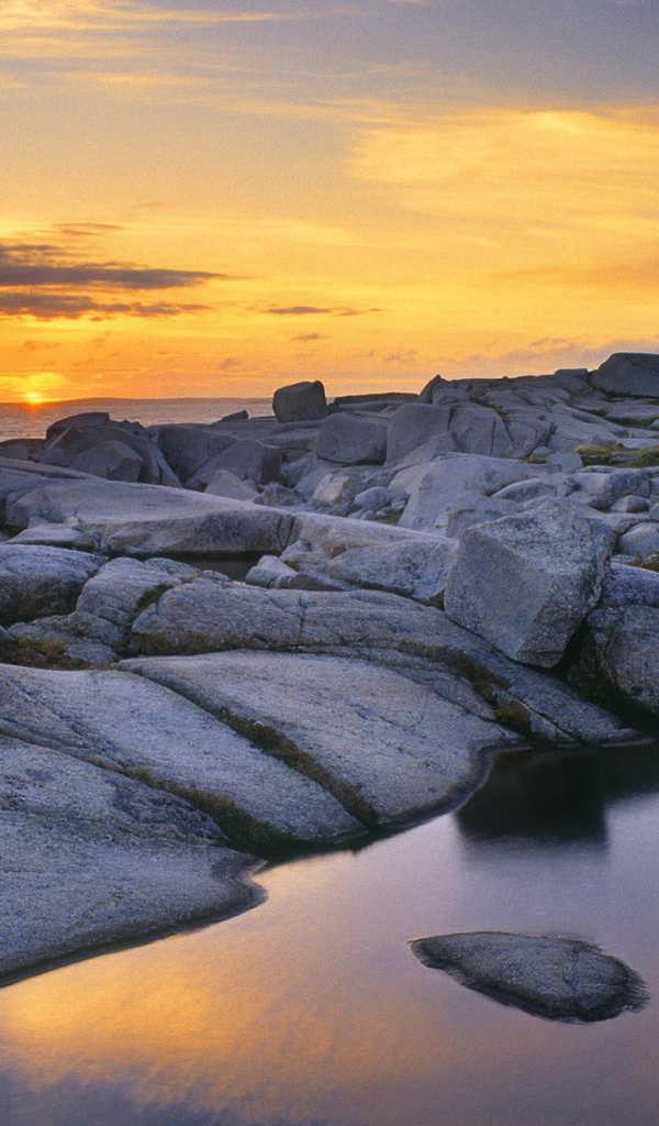 Одинокий маяк