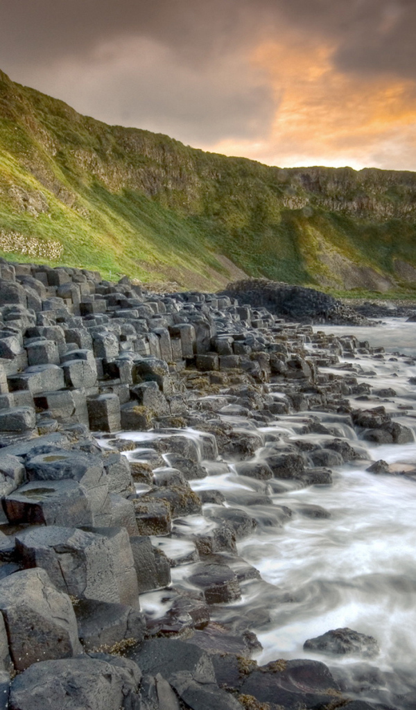 Каменное побережье