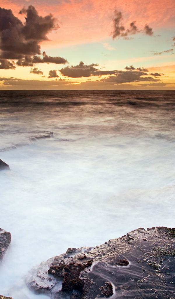 Закат на берегу