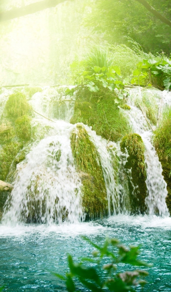 Водопадик на ручье