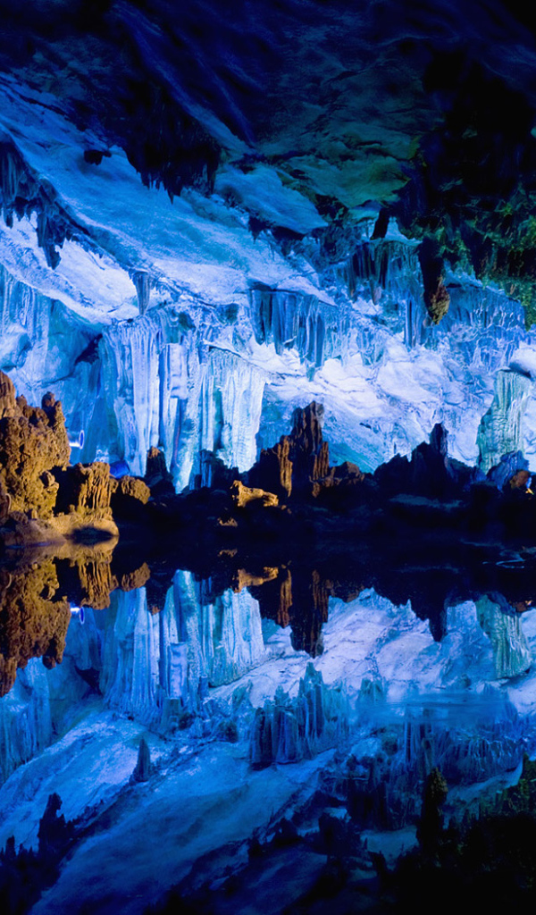 Китай, Гуйлинь, Пещера тростниковой флейты