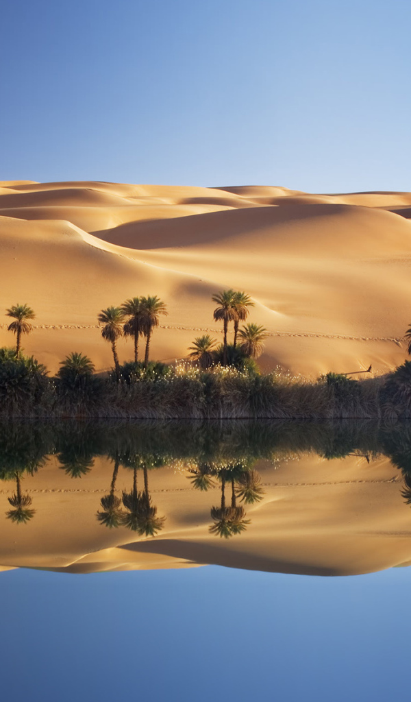 Ливия Озеро Эль Ма