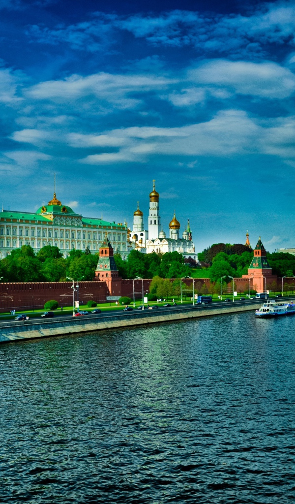 Лето в Москве