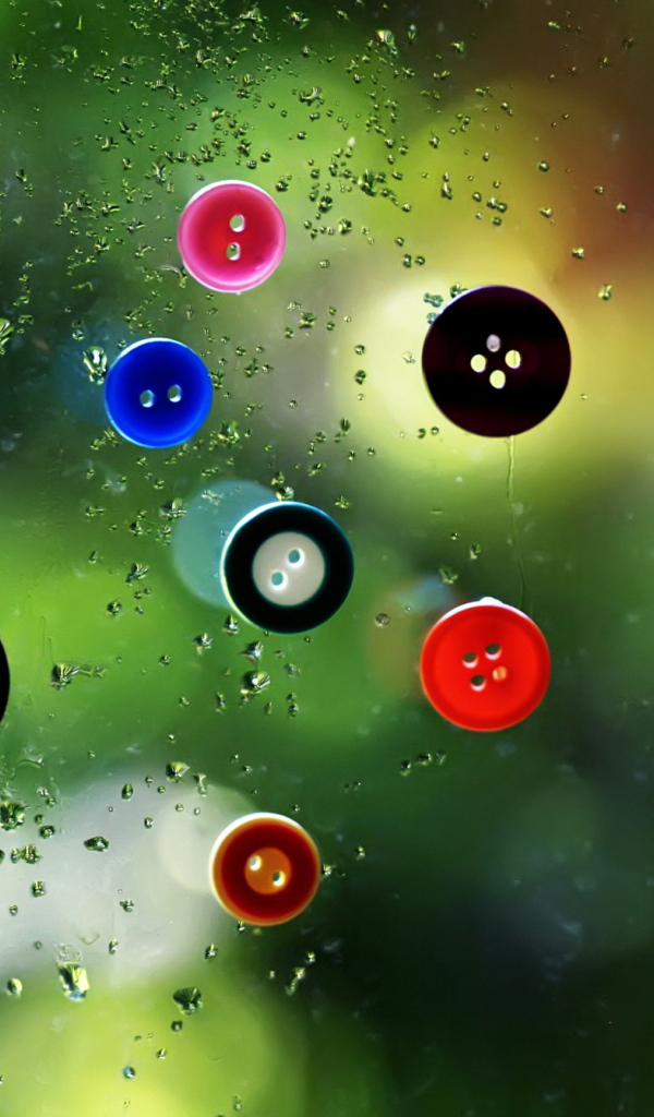 Пуговицы на стекле