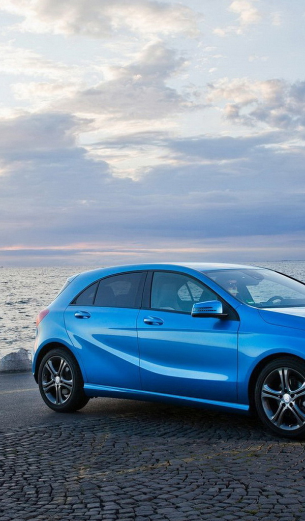 Mercedes-Benz-A-Class 2013