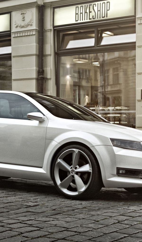 Škoda Vision D на бульваре