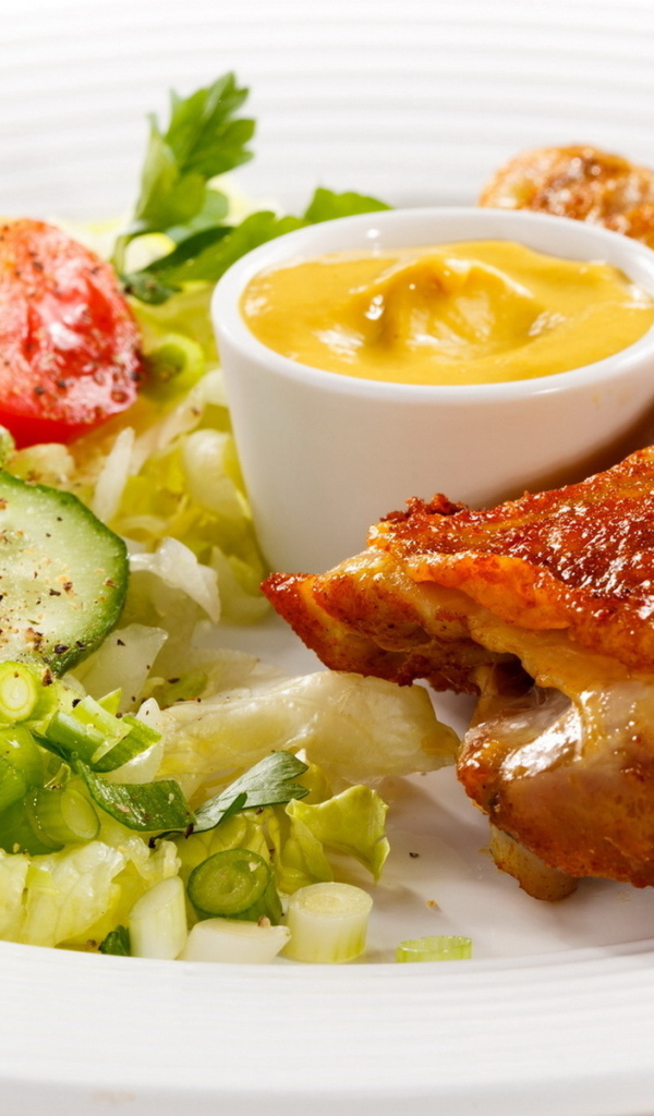 Салат с курицей