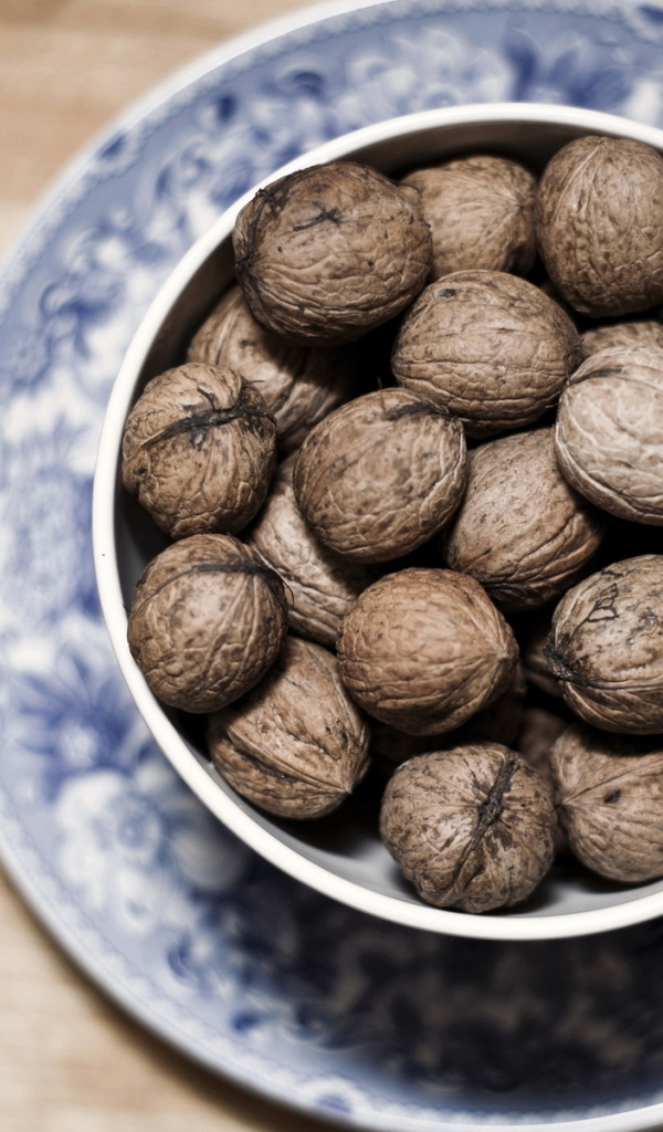 Грецкие орехи