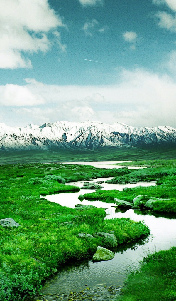 Норвежские горы - зеленая долина