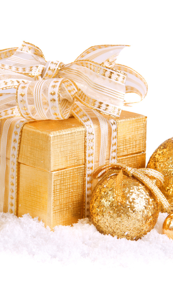 Новогодняя коробочка и шары