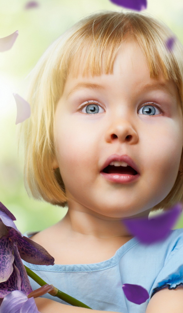 Маленькая девочка