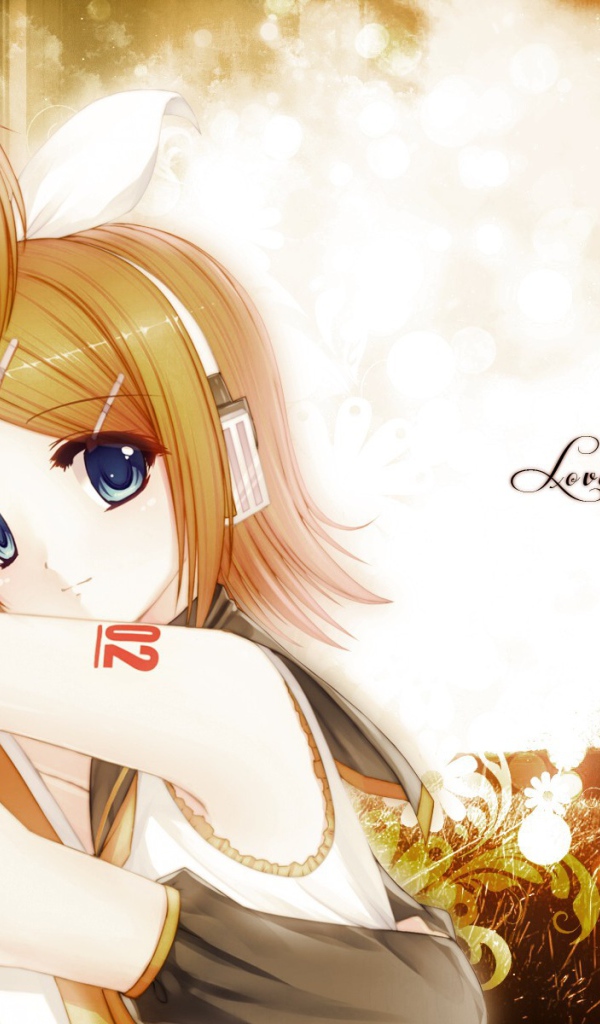 Девочки обнимаются