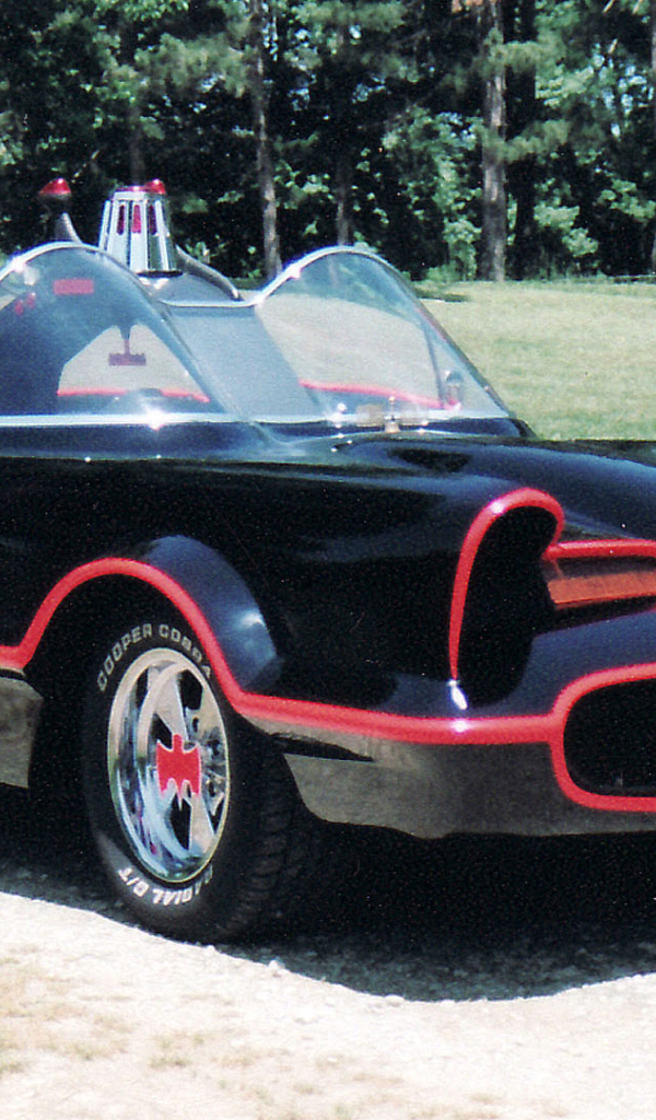 Бэтмомобиль Бэтмана