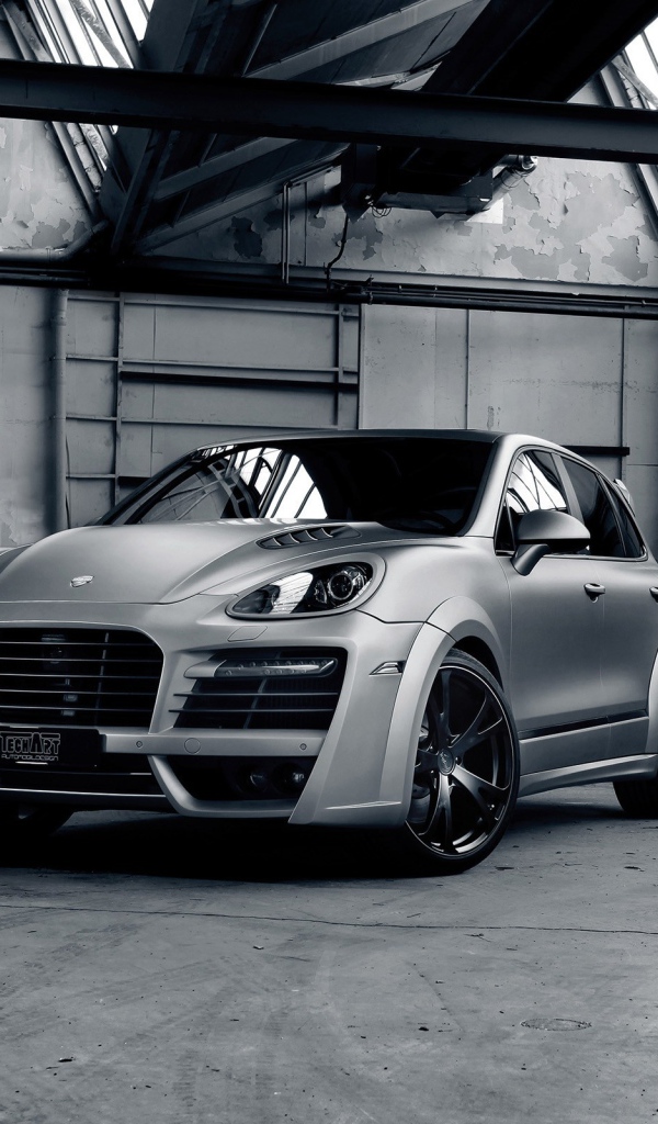 Автомобиль Магнум