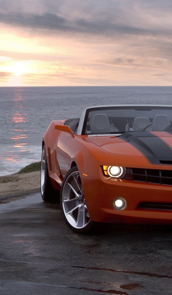 Chevrolet Camaro на берегу