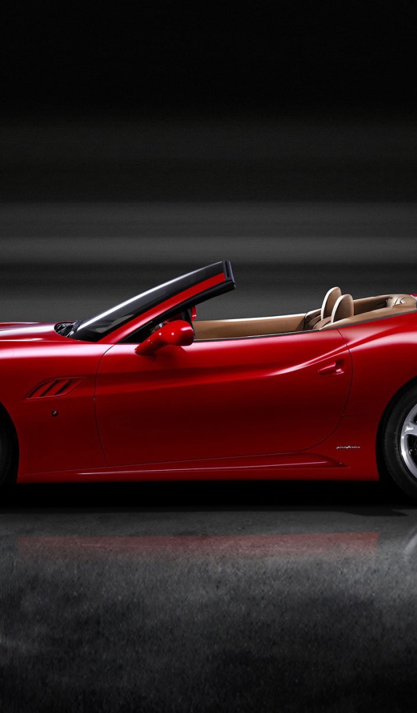 Красный Феррари Калифорния