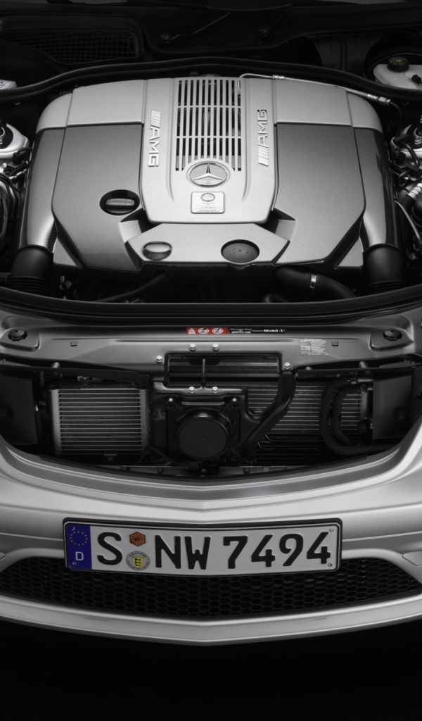 Mercedes-Benz S65 AMG под капотом