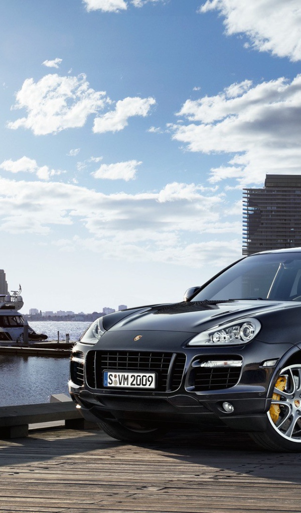 Порш на берегу моря