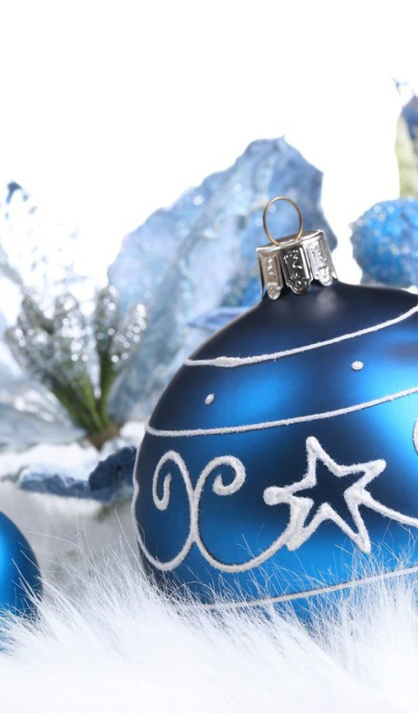 Голубые украшения на рождество