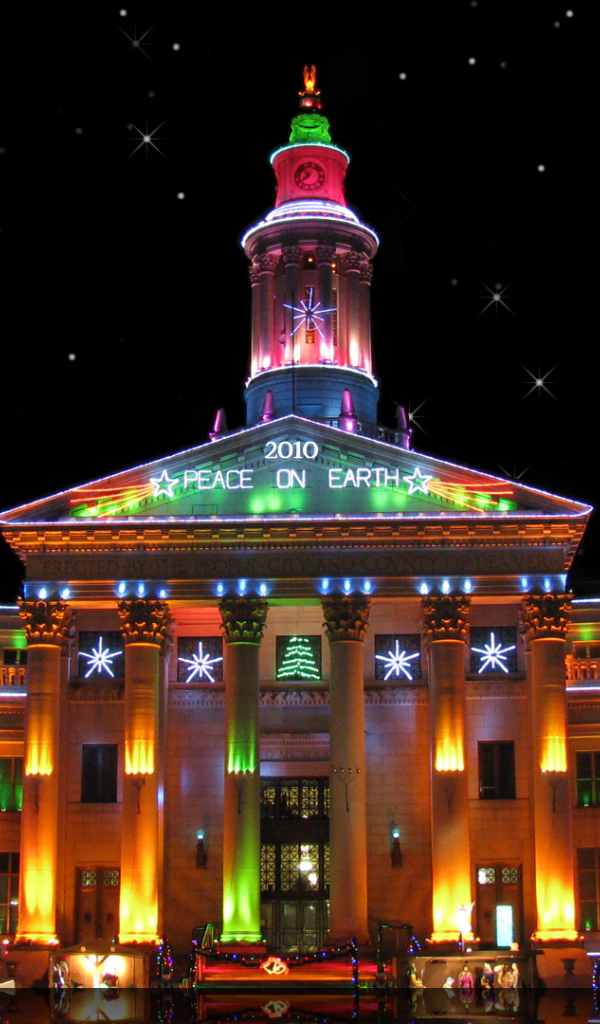 Украшенное здание на рождество