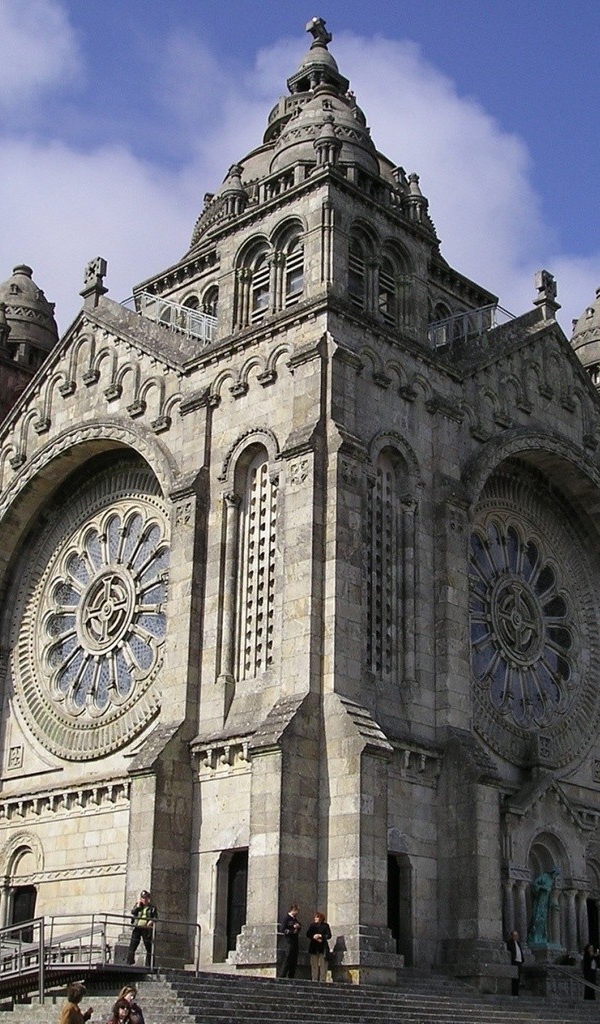 Старинный собор