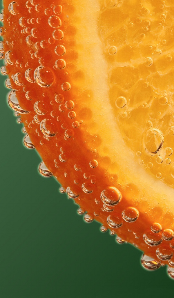 Апельсин в капельках