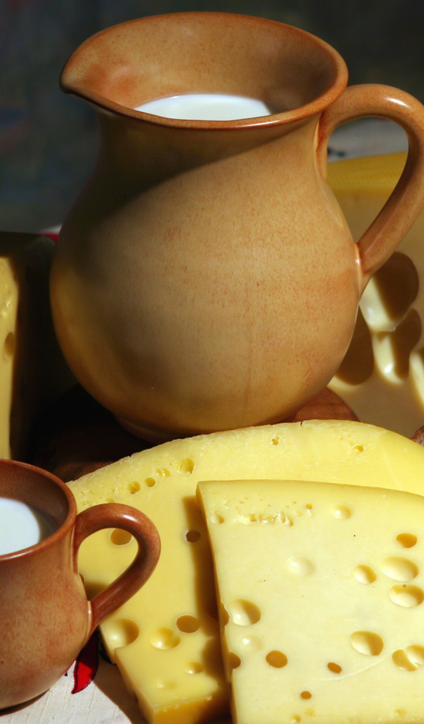 Сыры и молоко