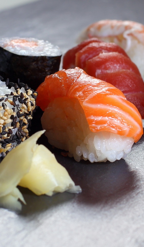 Японские суши