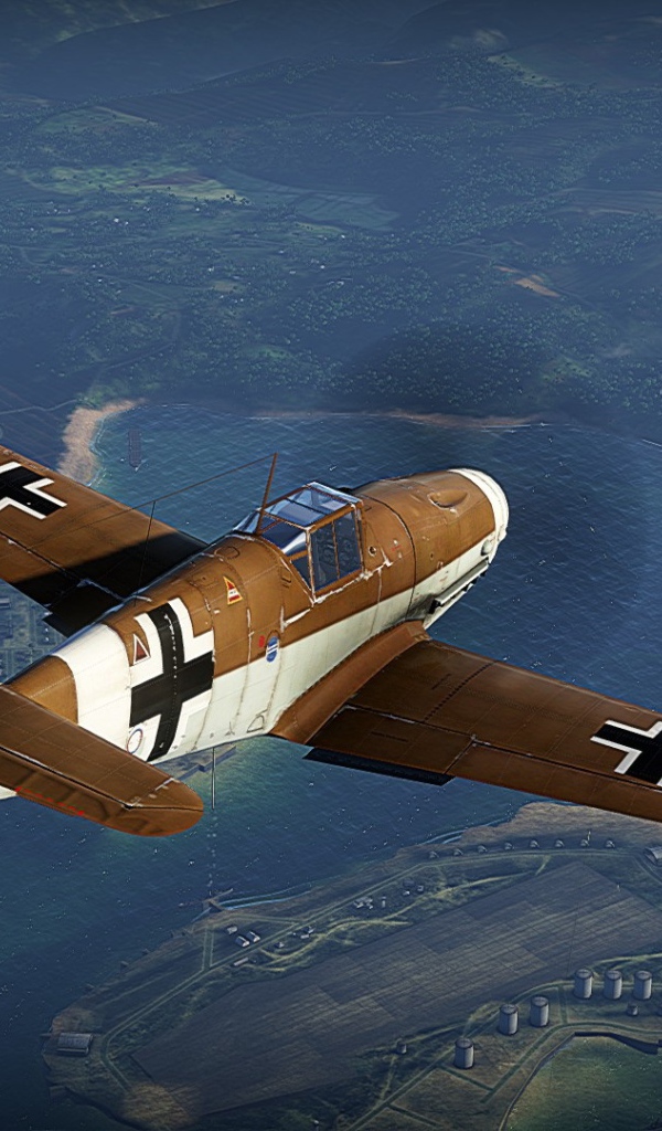 War Thunder коричневый немецкий самолет